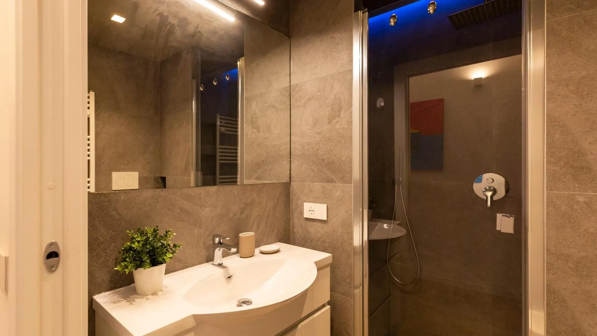 Funky Bilo Sempione Apartment Milan