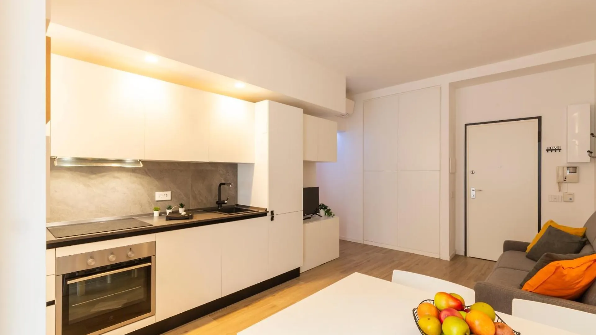 Funky Bilo Sempione Apartment Milan